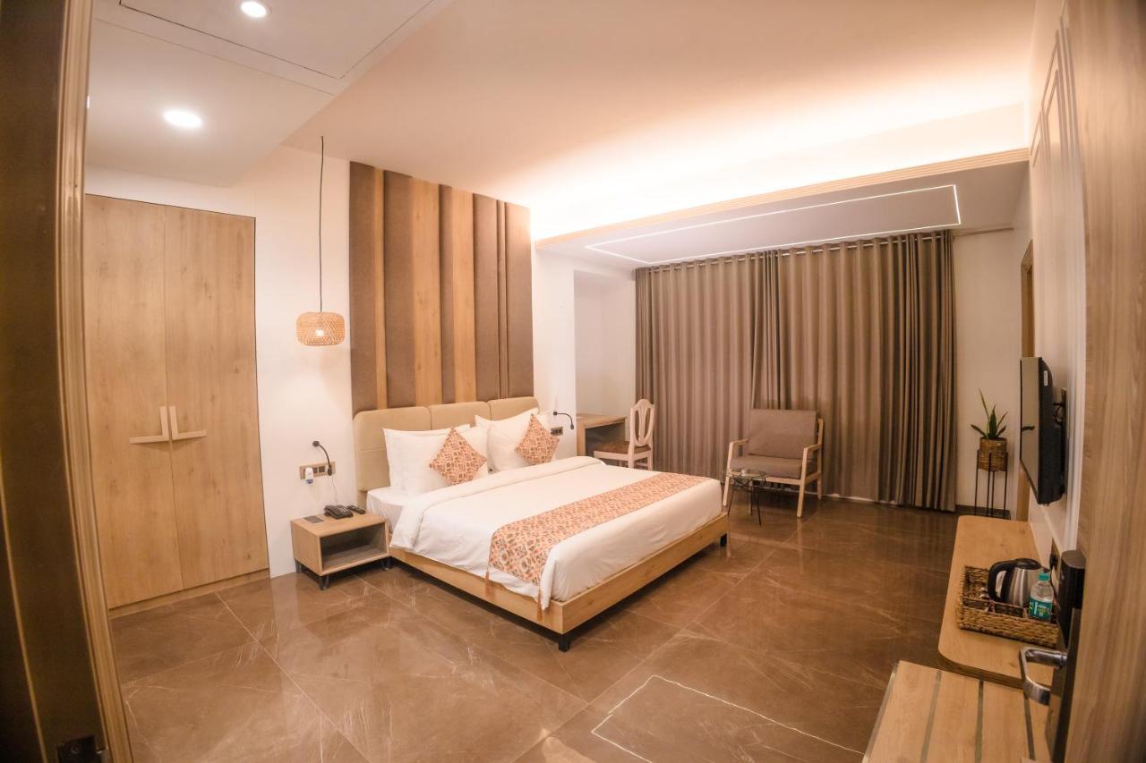 Hotel Mirana , Tinsukia Buitenkant foto