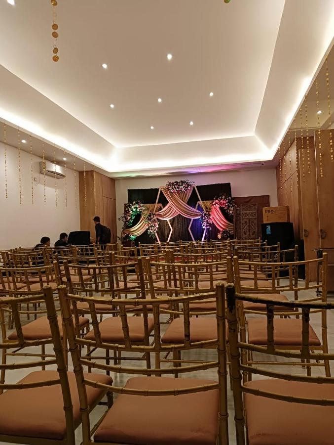 Hotel Mirana , Tinsukia Buitenkant foto